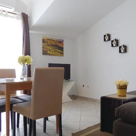 One-bedroom In Апартаменти