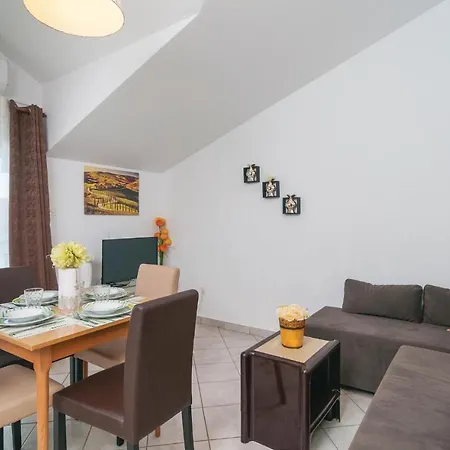 One-bedroom In Lejlighed *